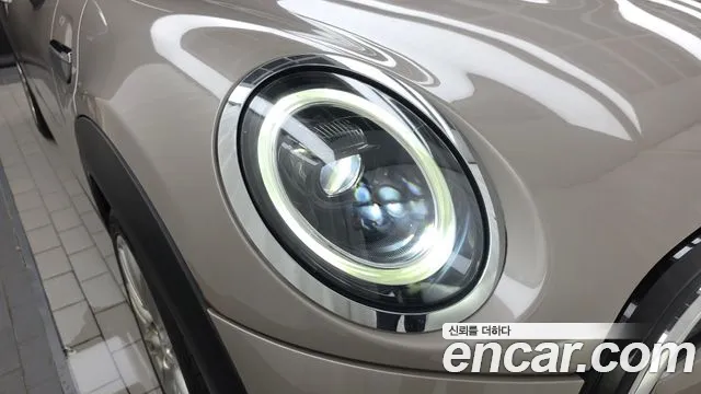 Mini Cooper Cooper Classic — Фото автомобиля 21