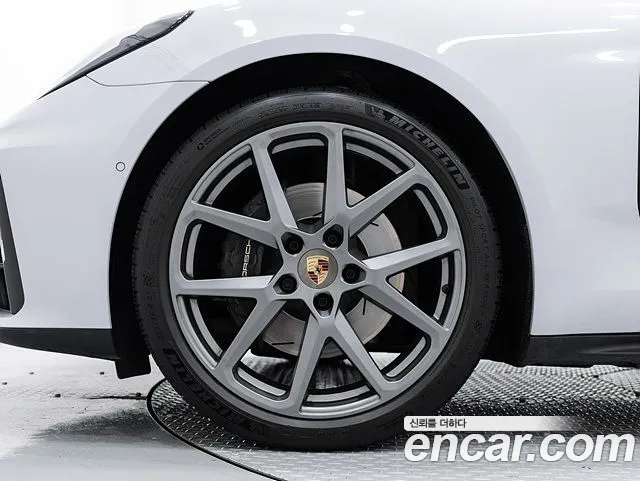 Porsche Panamera 976 — Фото автомобиля 5
