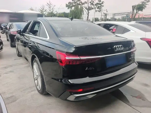 Audi A6L — Фото автомобиля 4