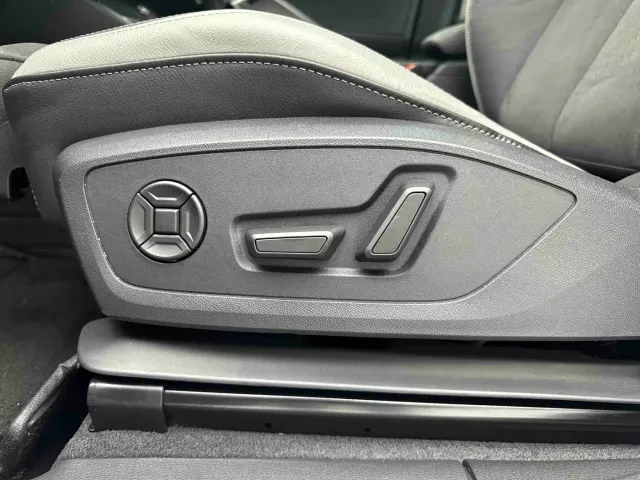 Audi Q3 — Фото автомобиля 11