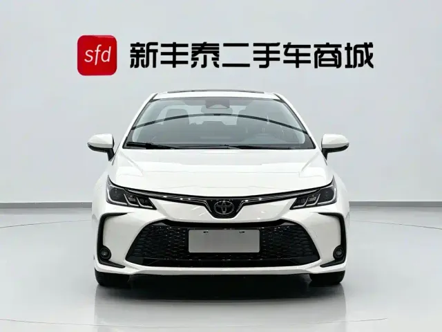Toyota Corolla — Фото автомобиля 2
