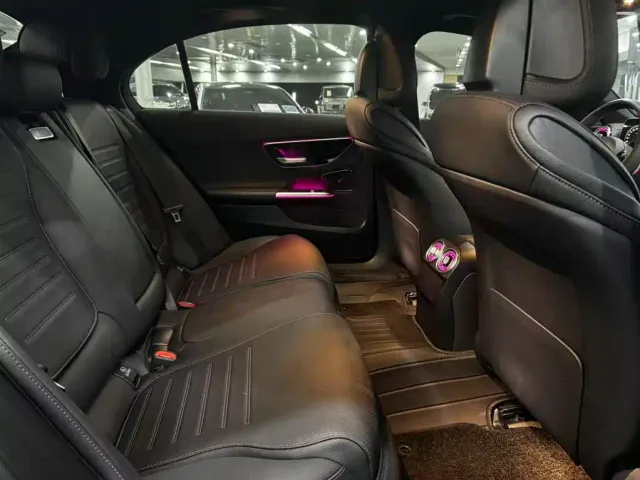 Mercedes-Benz C-Class — Фото автомобиля 7