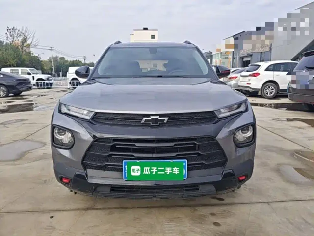 Chevrolet Trailblazer — Фото автомобиля 2