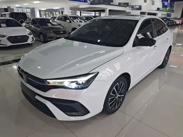 Фотография автомобиля — Roewe i5