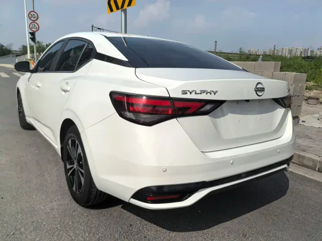 Nissan Sylphy — Фото автомобиля 11