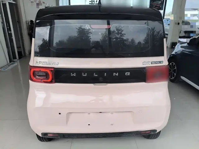 Wuling Hongguang Mini EV — Фото автомобиля 5