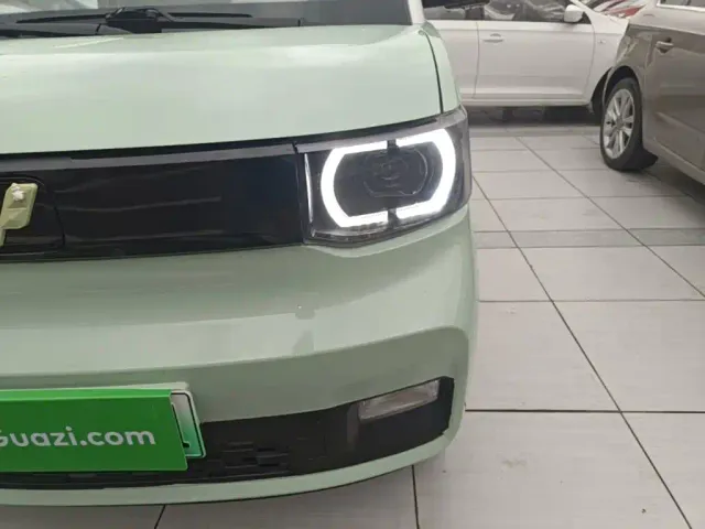 Wuling Hongguang Mini EV — Фото автомобиля 23