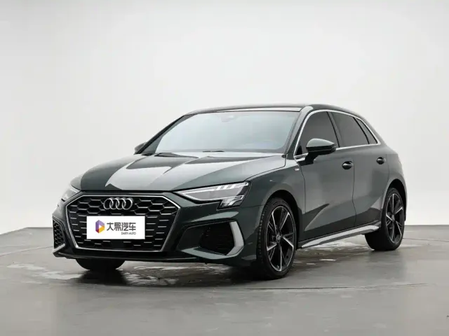 Фотография автомобиля — Audi A3