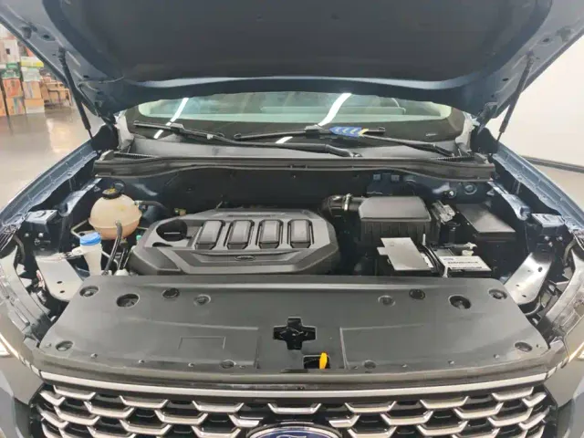 Ford Lingrui — Фото автомобиля 10