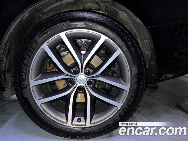 Land Rover Range Rover Sport — Фото автомобиля 13