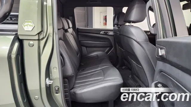 KG_Mobility_Ssangyong Rexton Новый Rexton Sport Khan Дизель 2.2 4WD — Фото автомобиля 10