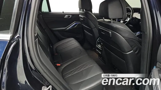 BMW X6 xDrive40i M Sport — Фото автомобиля 11