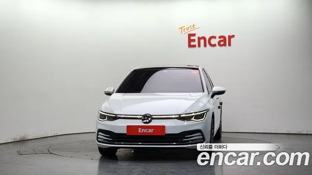 Volkswagen Golf Golf 8 поколение 2.0 TDI Prestige — Фото автомобиля 3