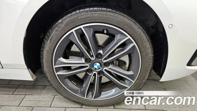 BMW 1-Series — Фото автомобиля 5