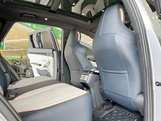 BYD Song PLUS — Фото автомобиля 14