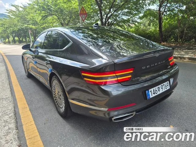Genesis G80 Бензин 2.5 турбо AWD — Фото автомобиля 6