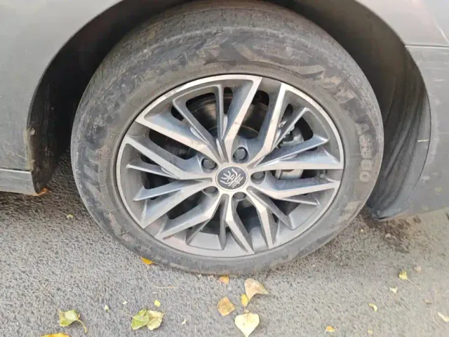 BYD Qin PLUS — Фото автомобиля 6