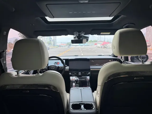 GAC Trumpchi M8 — Фото автомобиля 9