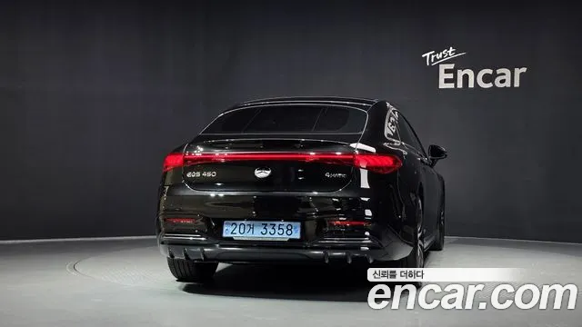 Mercedes-Benz EQS — Фото автомобиля 4