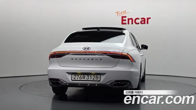 Hyundai Grandeur Exclusive — Фото автомобиля 4
