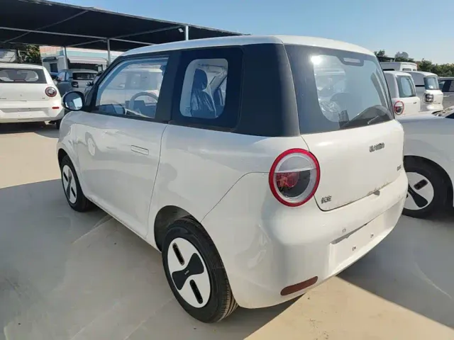 Changan Lumin — Фото автомобиля 4