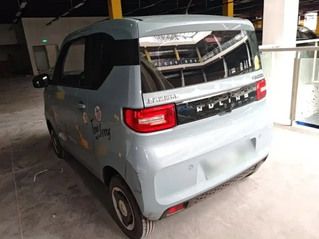 Wuling Hongguang Mini EV — Фото автомобиля 4