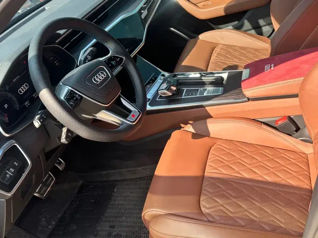 Audi A6L — Фото автомобиля 4