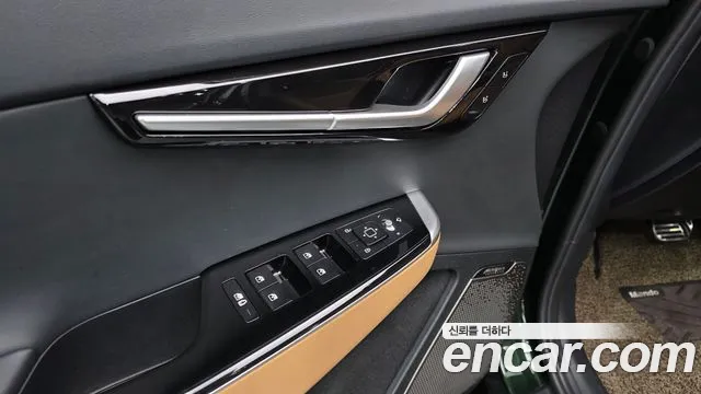 Kia EV6 — Фото автомобиля 27