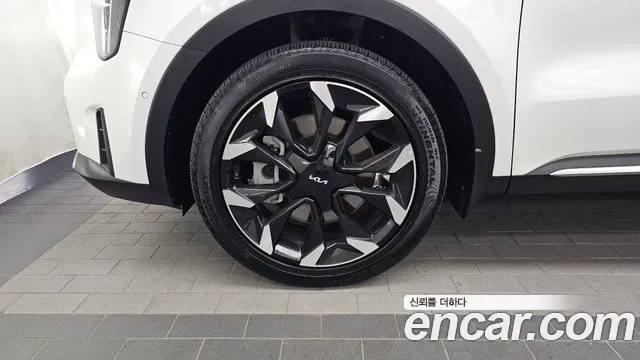 Kia Sorento Новый Sorento 4 поколение Бензин 2.5T 2WD — Фото автомобиля 5