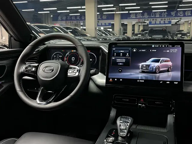 GAC Trumpchi GS8 — Фото автомобиля 23