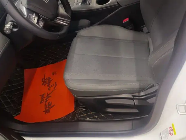 BYD Qin PLUS — Фото автомобиля 9