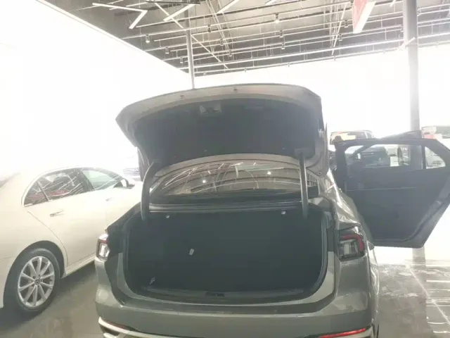 Ford Mondeo — Фото автомобиля 18