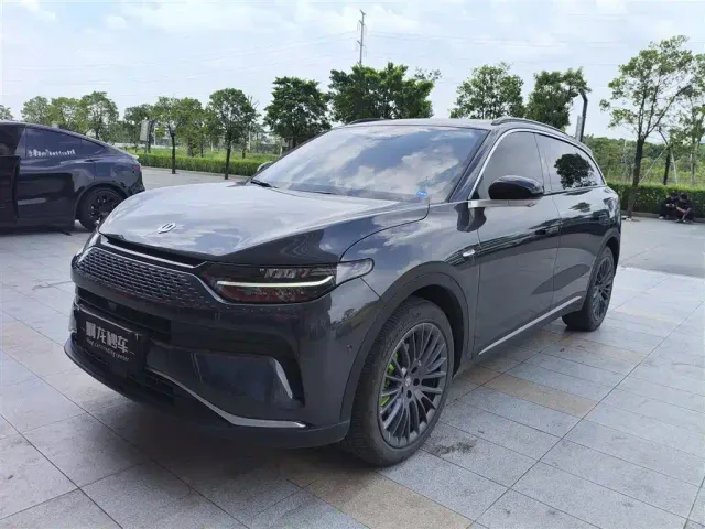 Фотография автомобиля — Leapmotor C11