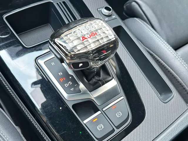 Audi Q5L — Фото автомобиля 17