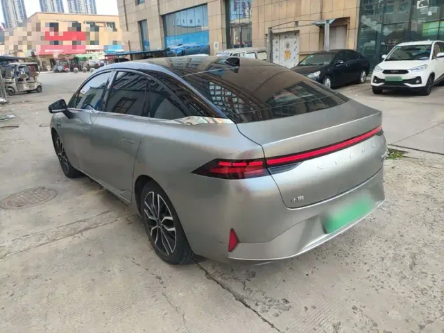 Xpeng P5 — Фото автомобиля 4