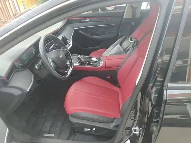 Dongfeng Yixuan MAX — Фото автомобиля 14
