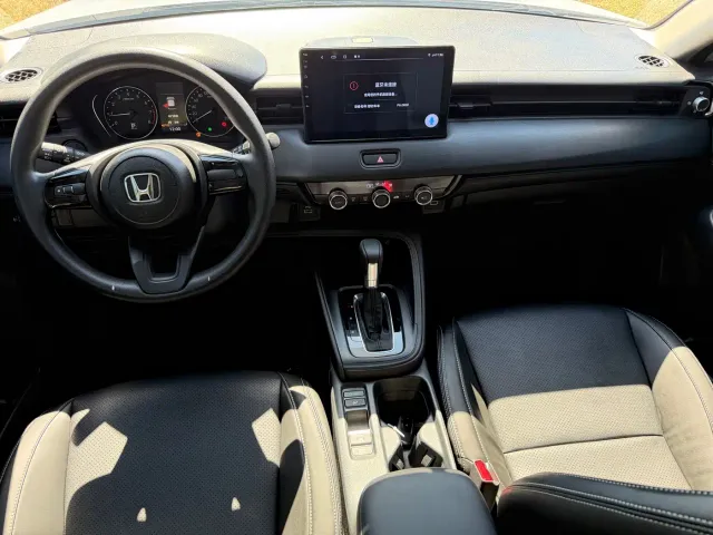 Honda Vezel — Фото автомобиля 10