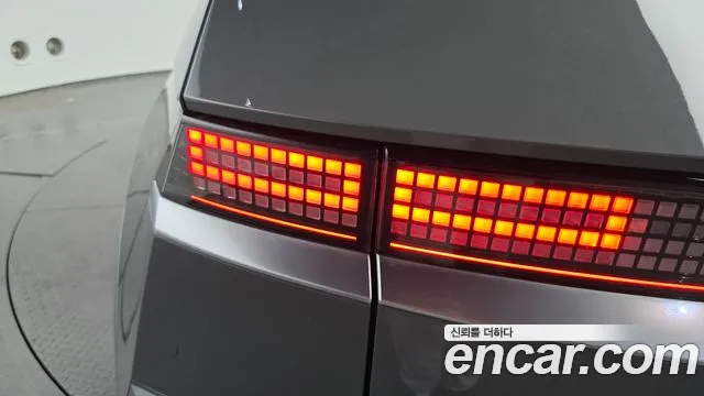 Hyundai Ioniq5 — Фото автомобиля 23