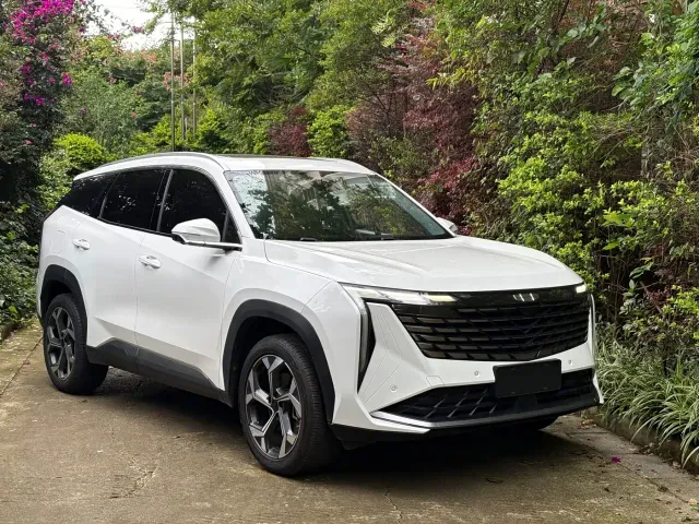 Geely Boyue L — Фото автомобиля 2
