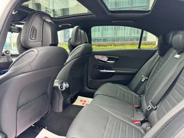 Mercedes-Benz C-Class — Фото автомобиля 9