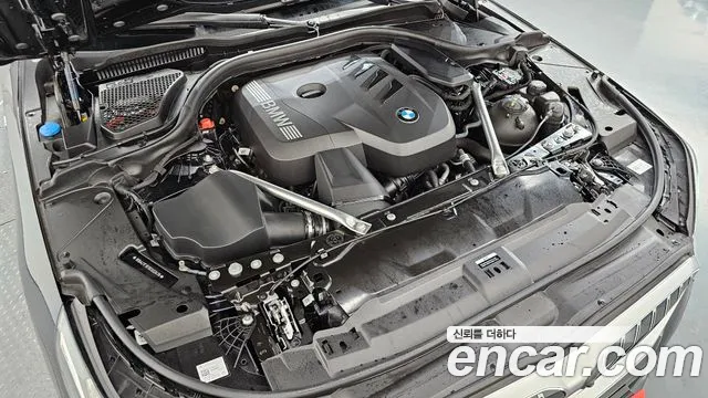 BMW 5-Series — Фото автомобиля 6