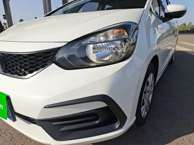 Honda Fit — Фото автомобиля 23