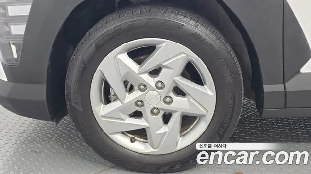 Hyundai Kona SX2 — Фото автомобиля 5