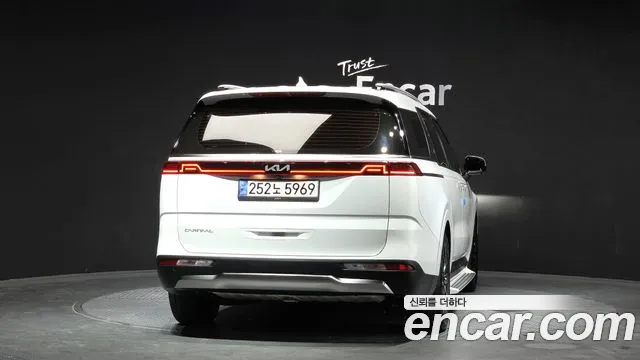 Kia Canival Carnival 4 поколение Бензин 9 мест Signature — Фото автомобиля 4