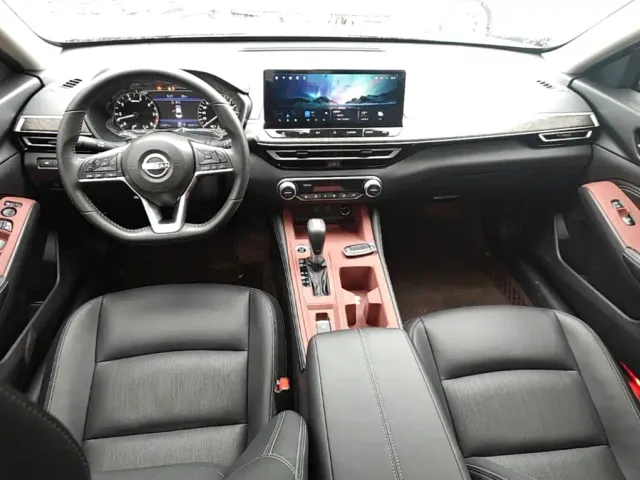 Nissan Teana — Фото автомобиля 9