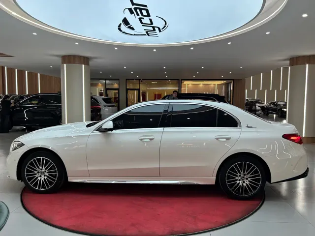 Mercedes-Benz Mercedes-Benz C-Class 2024 Facelift III C 260 L Sport — Фото автомобиля 8