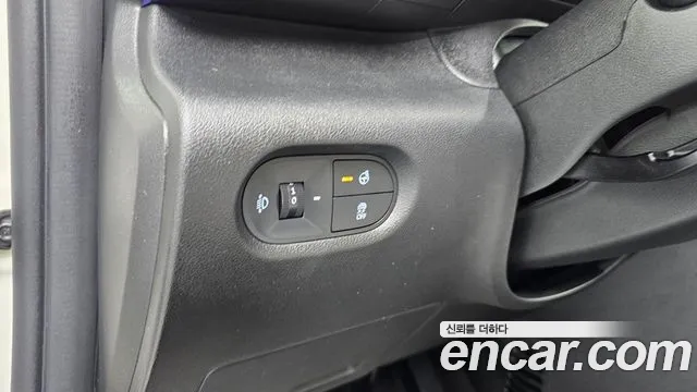 Hyundai Casper Casper Turbo Essential — Фото автомобиля 16