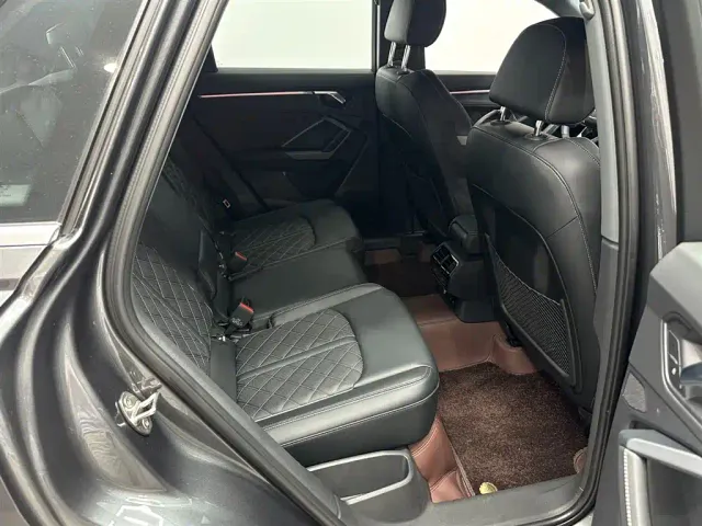 Audi Q3 — Фото автомобиля 7