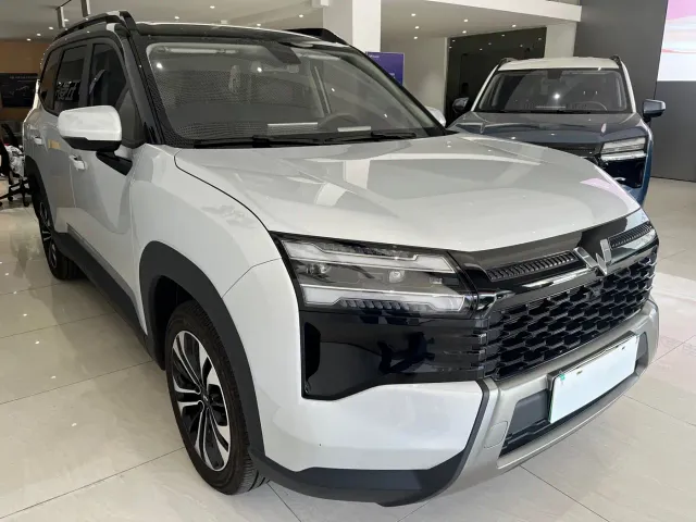 Wuling Starlight 560 — Фото автомобиля 3