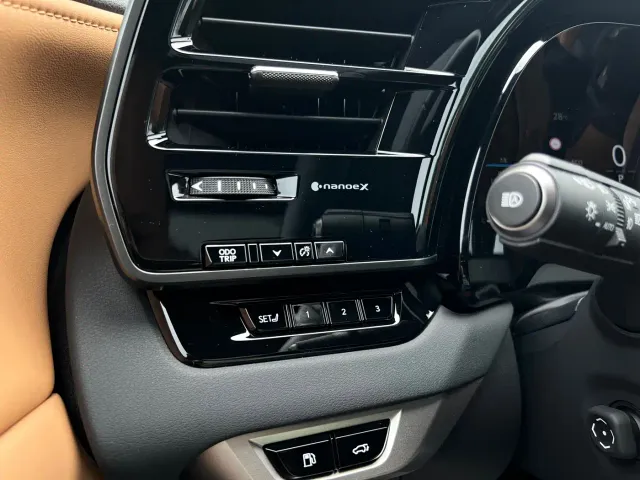 Lexus RX — Фото автомобиля 26